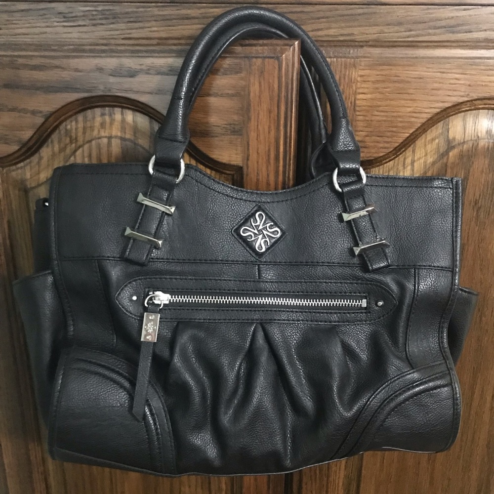 Black Simply Vera purse